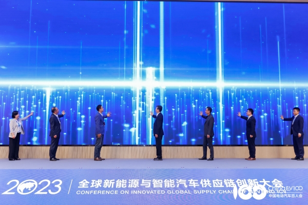 d4b505fcb7b44fd38c88b22415781bbd-1 d4b505fcb7b44fd38c88b22415781bbd-1